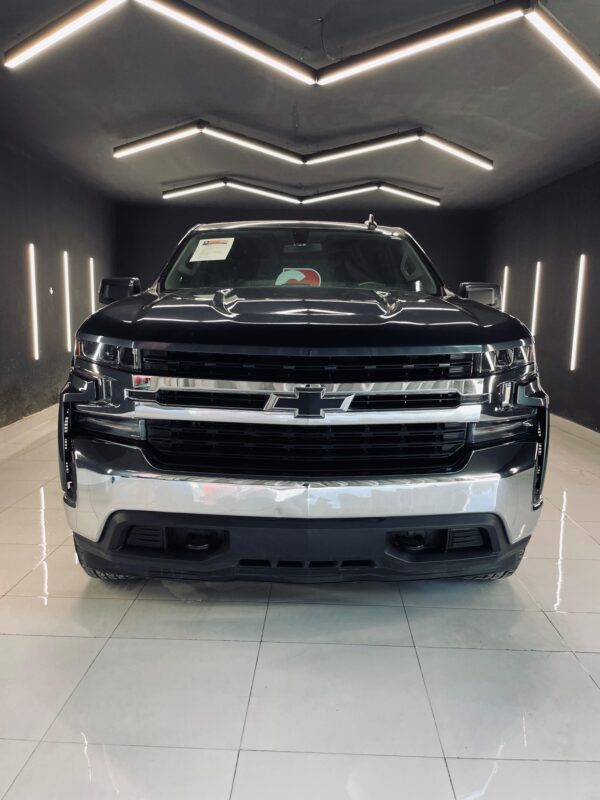 CHEVROLET SILVERADO 2021 - Imagen 6