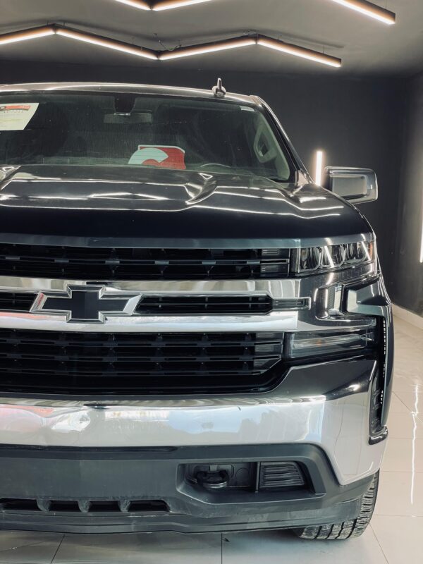 CHEVROLET SILVERADO 2021 - Imagen 8